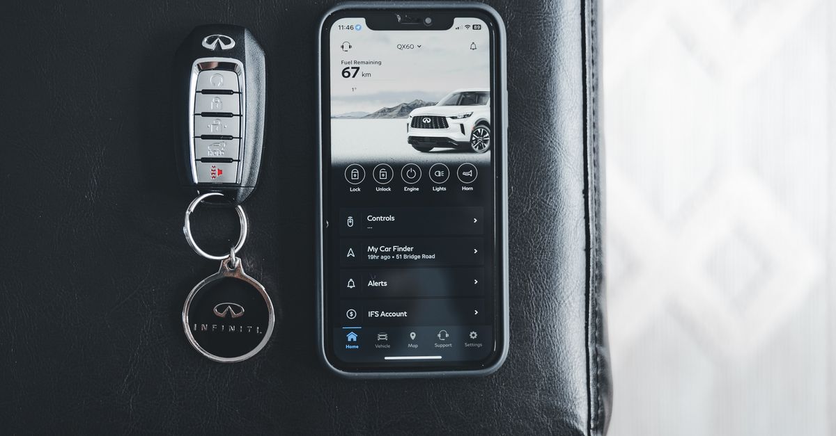 Nissan car key fob — Brooklyn Heights Locksmith