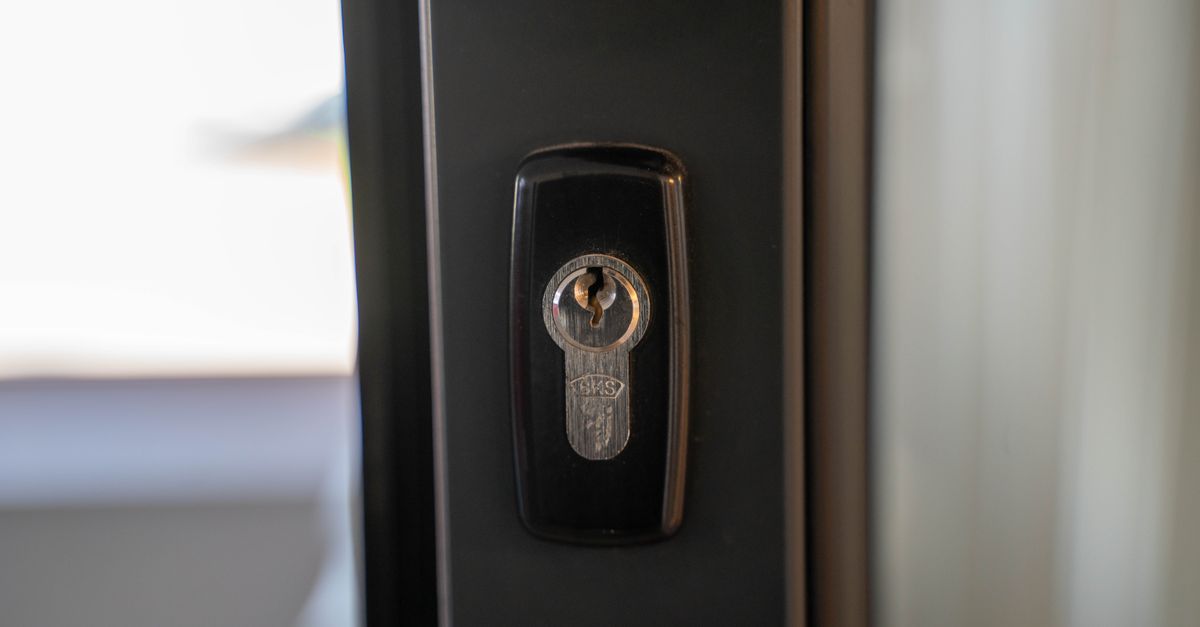 Locked Out of Your Brooklyn Apartment? Here's Exactly What to Do — Brooklyn Heights Locksmith