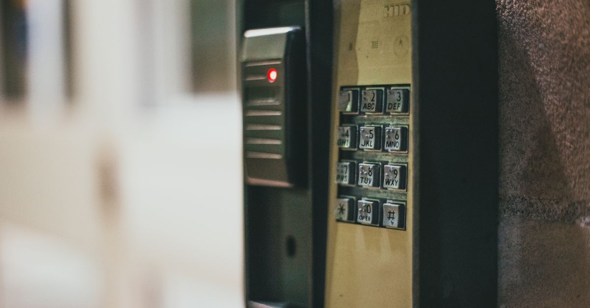 deadbolt installation — Brooklyn Heights Locksmith