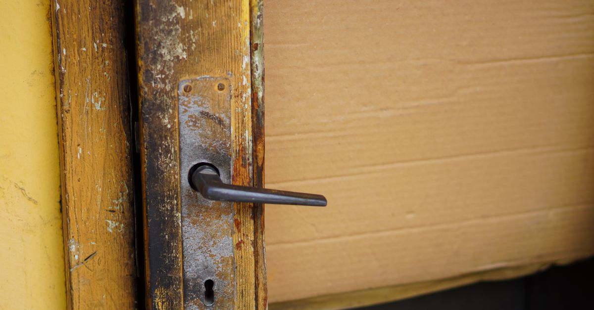Our House Lockout Service: What Damage-Free Entry Actually Means for Brooklyn Brownstones — Brooklyn Heights Locksmith